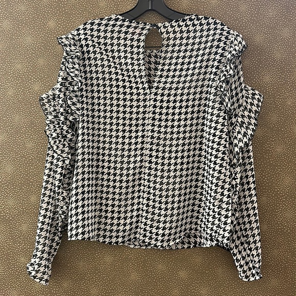 🔥🔥🔥NWT Catwalk Junkie Ruffle Long Sleeve Blouse - Picture 7 of 8